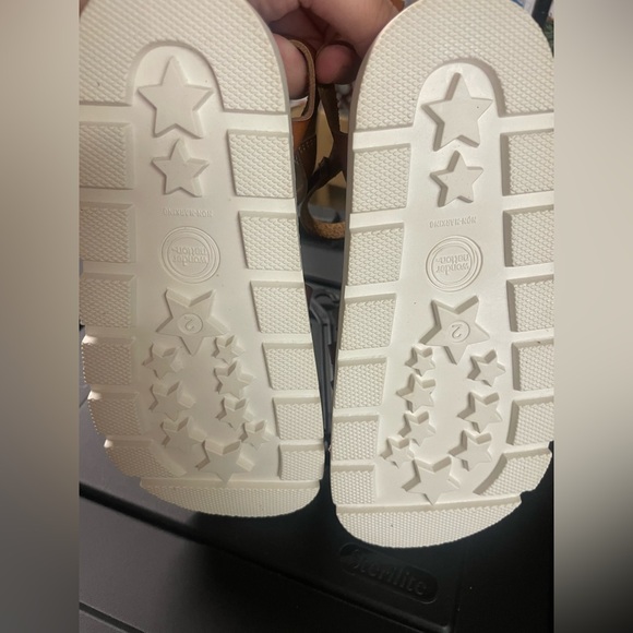Wonder Nation Chestnut Gladiator Sandals! NWT! - Picture 6 of 7